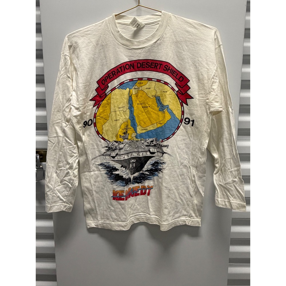 1991 Vintage Operation Desert Shield T-Shirt Mens M White USS Kennedy Good